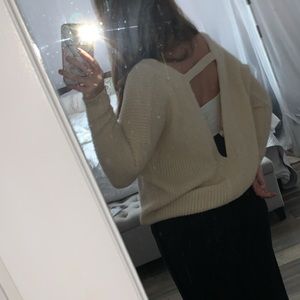 Nude knitted sweater